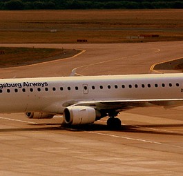 Embraer von Augsburg Airways: Das Ende der Airline ist besiegelt.