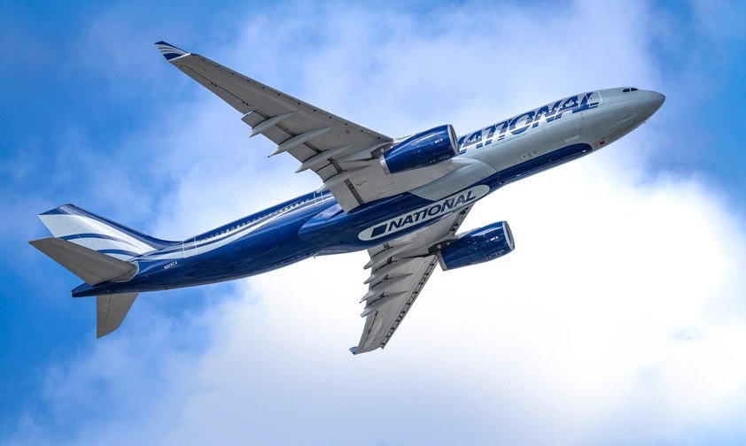 Ein Archivbild zeigt den Airbus A330-200 mit der Kennung N898CA: Er brachte die Niederländer nach Hause.