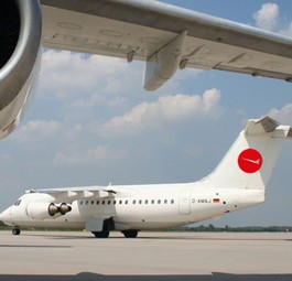 Fotomontage des neuen Auftritts: So werden die WDL-Flieger in etwa daherkommen.