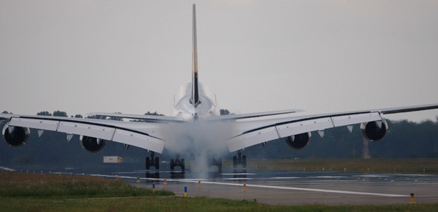 A380 bei der Landung: Belastung für die Reifen.