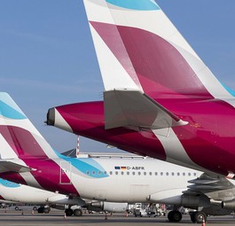 Eurowings-Flieger in Hamburg: Bald seltener unterwegs.