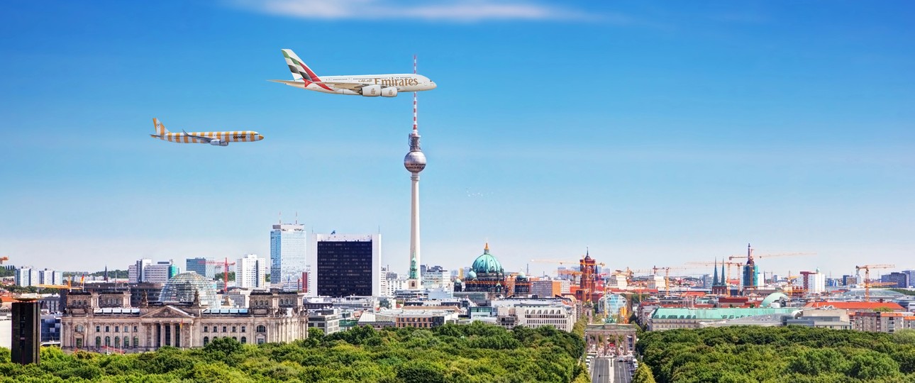 Flieger von Emirates und Condor über Berlin (Montage): Neue Kooperation.