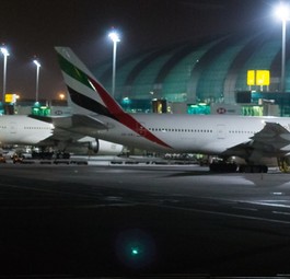 Boeing 777 from Emirates in Dubai: soon to be seen in Tel Aviv?