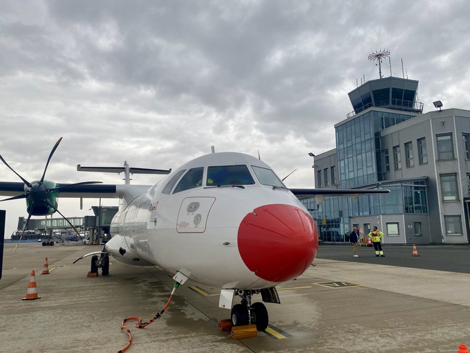 Zurück in Paderborn: Die ATR 72 ...