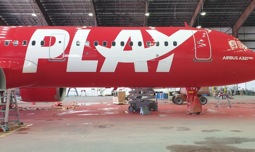 Der erste Flieger von Play: Der Airbus A321 Neo ...