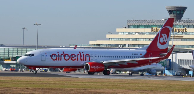 Flieger von Air Berlin am Flughafen Köln/Bonn: Womit reisen jetzt die Ministerialbeamten?