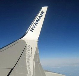 Ryanair-Flügel: Sparen bis zum letzten Tropfen