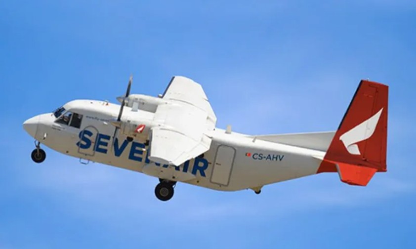 Eine Casa Aviocar C212 von Sevenair: Die Fluggesellschaft will fünf Maschinen des Typs verkaufen.