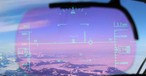 Head-up-Display in einer C-Series, das Piloten Infos anzeigt: Bekam Delta die C-Series zu günstig?