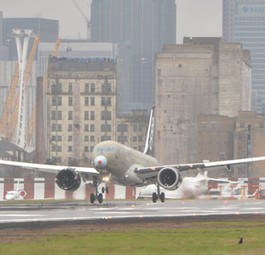 C-Series landet erstmals in London City