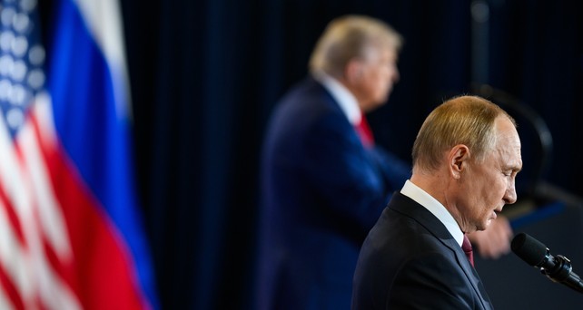 Donald Trump und Valdimir Putin beim Treffen in Alaska: Wie reist der russische Präsident nach Budapest?