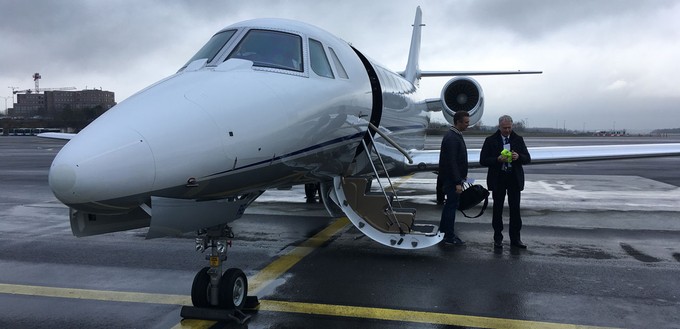 Nach der Landung: Die C680 am Flughafen Findel in Luxemburg.