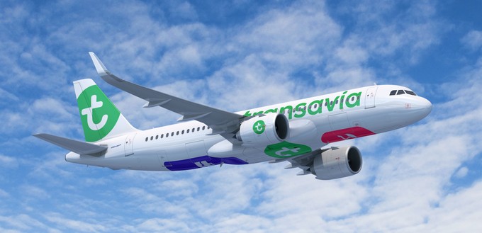 Ebenfalls ein A320 Neo - hier aber in den Farben von Transavia.