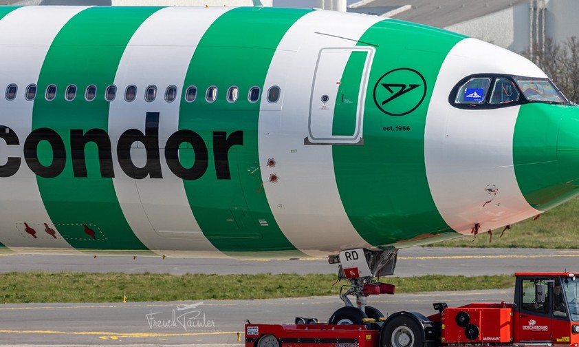 Der erste A330-900 von Condor trägt sein farbkleid bereits seit April.