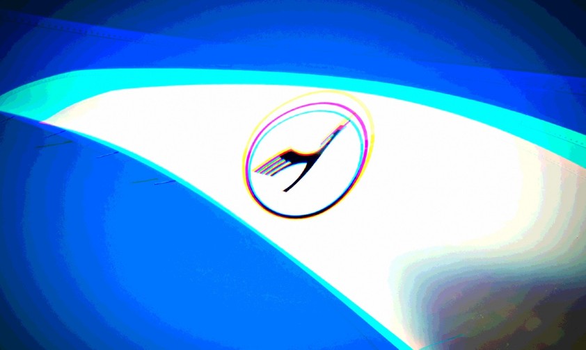 Winglet eines Airbus A350 von Lufthansa: «Krise von bisher nicht gekanntem Ausmaß».