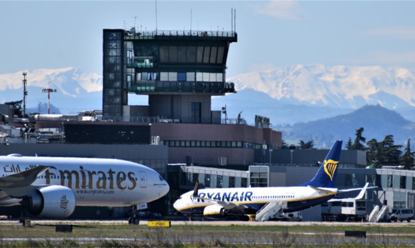 Aviation-Event 2021 in Bologna - über Luftfahrt diskutieren im Palazzo