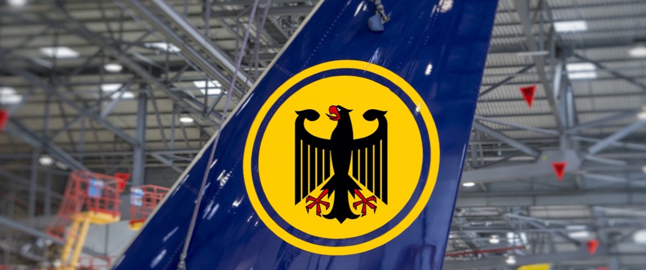 Jet von Lufthansa mit Bundesadler-Logo: Die EU prüft die Beihilfen erneut.