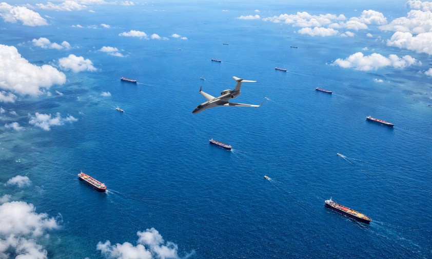 Gulfstream G550 MSA über dem Meer (Montage): Singapur setzt auf den US-Flieger.