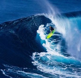 Surfer auf Hawaii: Bald direkt von Europa nach Honolulu?