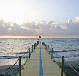 Mittelmeerküste in Albanien: In Vlora entsteht ein neuer Airport, der Touristen anlocken soll.