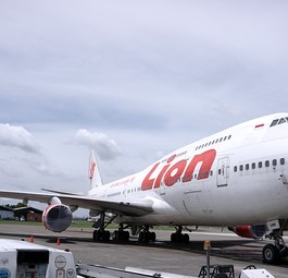 Fast 30 Jahre in Betrieb: Die Boeing 747-400 mit der Kennung PK-LHG kam 2009 zur Airline.