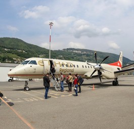 Saab 2000 der ehemaligen Etihad Regional in Lugano. Die Politik wünscht sich wieder Linienflüge.