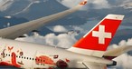 Hinterer Teil des ersten Airbus A350 von Swiss: Der weiße Streifen auf der Heckflosse ist klar sichtbar.
