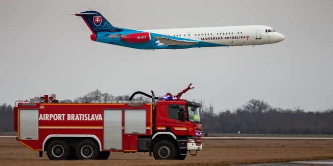 ... einen Abschiedsflug. Sie ist ...