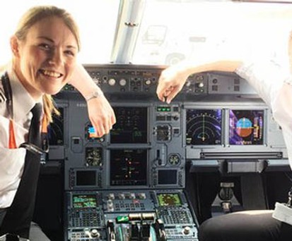 Kate McWilliams und Luke Elsworth: Zusammen 45 Jahre alt.