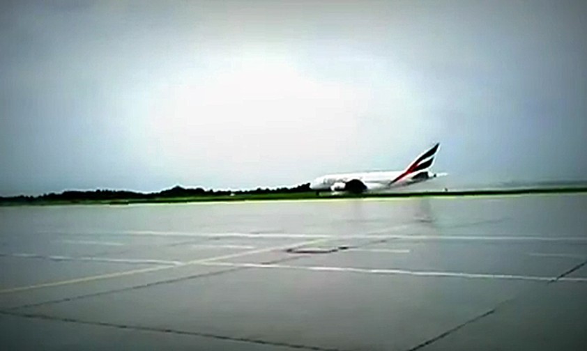 Die Notlandung des A380 von Emirates: Ausweichen in die kanadische Hauptstadt.