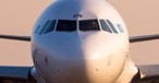 Flugzeug von Air Astana: Bald ohne Kerosin?