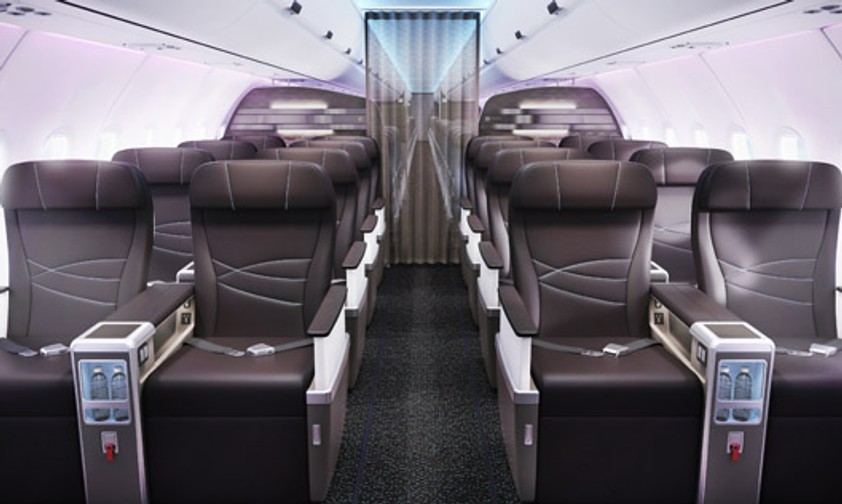 Viel Platz bietet die Business Class in den Airbus A321 Neo von Hawaiian Airlines. Hier gibt es braune Ledersitze, die sich zum Schlaf deutlich, aber nicht ganz nach hinten klappen lassen.