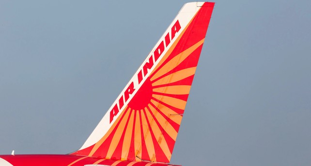 Air India: Flugzeug vergessen.