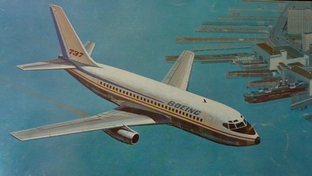 1964 begann Boeing mit ersten Studien für einen neuen Jet. Ziel war es, ein Kurzstreckenflugzeug für 50 bis 100 Passagiere zu schaffen.