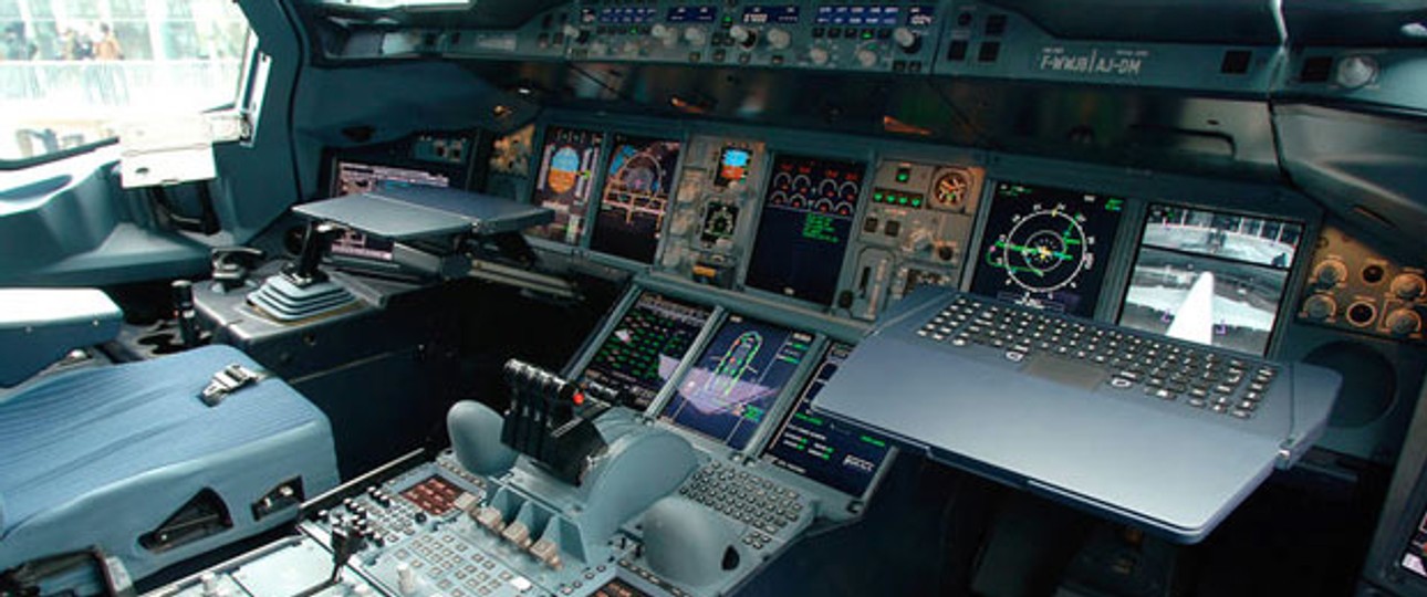 Cockpit eines A380: Unerwartete Fehlermeldungen können immer vorkommen.
