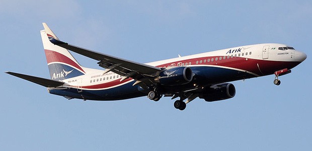 Boeing 737 von Arik Air: Der Junge überlebte im Fahrwerk.