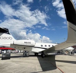 Eine Gulfstream G800.