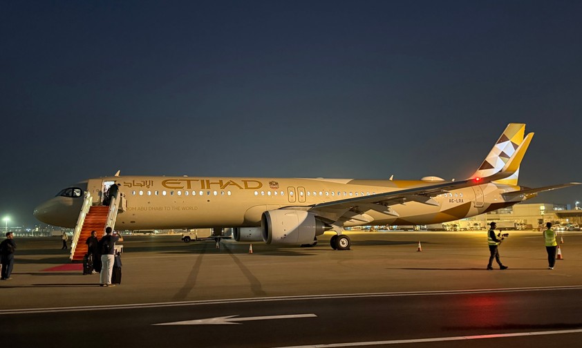 Airbus A321 LR von Etihad in Abu Dhabi: Die Flotte soll schnell wachsen.