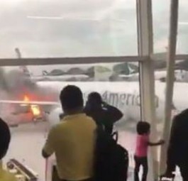 Video vom Flughafen Hong Kong: Der Fahrer wurde verletzt.