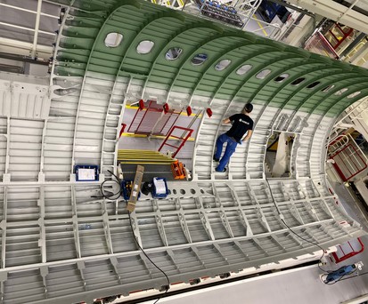 The rear fuselage sections of the Airbus A321 LR are assembled in Hangar 245 at the Airbus plant in Finkenwerder.