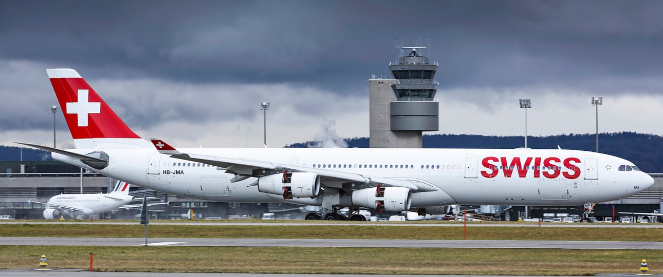 HB-JMA: Der Airbus A340 von Swiss hatte Probleme mit den Klappen.