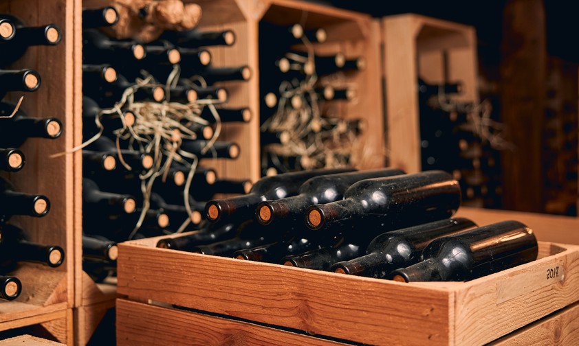 Wein: Wer ab Sonoma mit Avelo fliegt, kann gratis welchen einchecken.