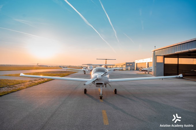 Alle Maschinen sind mit modernster Avionik-Technologie ausgestattet.
