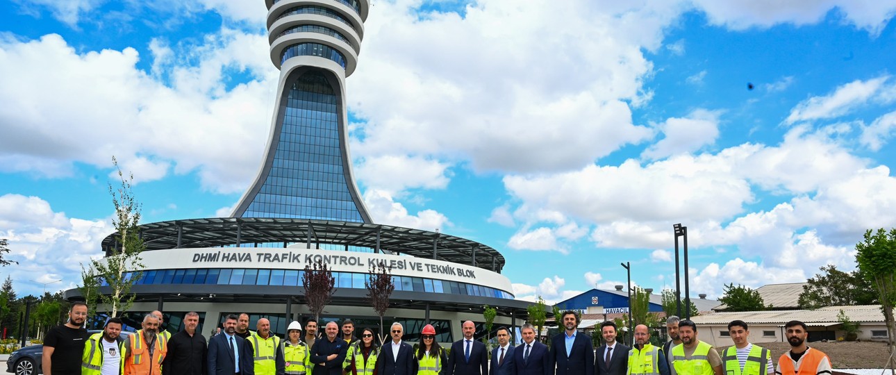 Der neue Tower am Flughafen Ankara: Der Turm ist 77 Meter hoch.