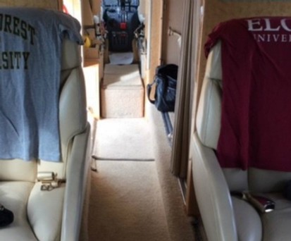 Uni-Tour im Privatjet: Zehn Flugstunden sind ab 57.000 Dollar zu haben.