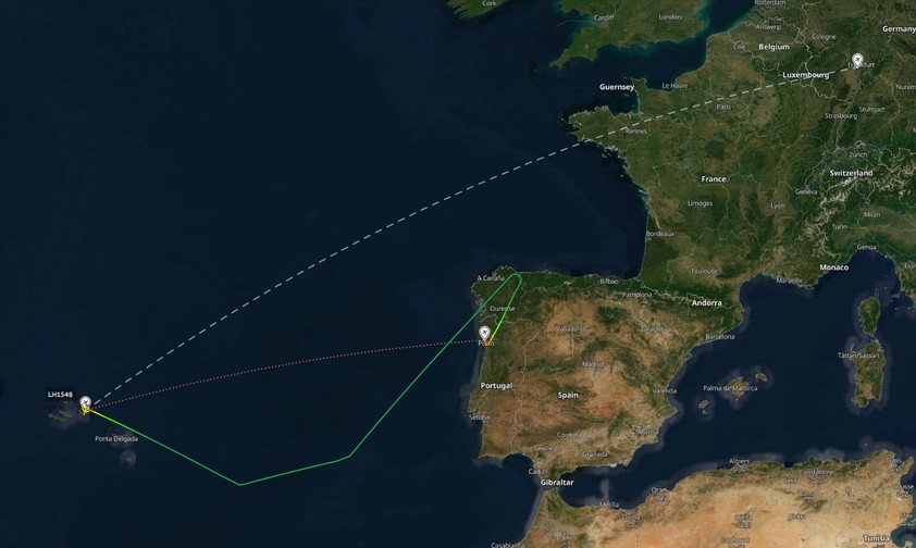 lufthansa  lh 1548 ponta delgada umleitung 