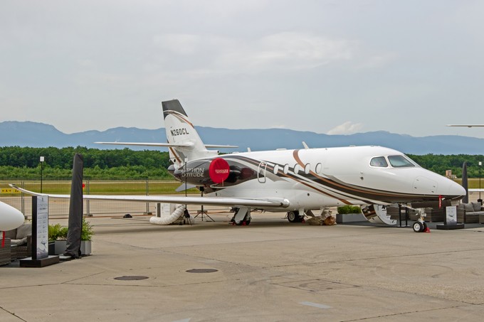 Der Brasilianer Neymar, der im Spätherbst seiner Karriere in Saudi-Arabien unter Vertrag steht, besitzt eine Citation Sovereign 680. Der Businessjet bietet eine Reichweite von etwa 5200 Kilometern sowie eine maximale Reisegeschwindigkeit von 849 km/h und Platz für bis zu zwölf Passagiere.