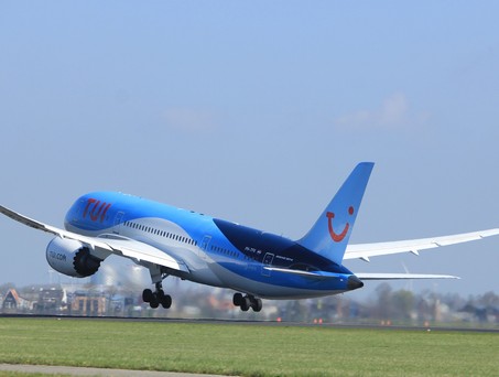 Boeing 787-8 von Tui: Ein Dreamliner musste am 29.Juni unplanmäßig in Stansted landen.