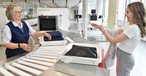 CT-Scanner am Flughafen München: Flüssigkeiten dürfen drin bleiben.