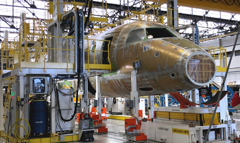 Flugzeugbau in São José dos Campos: Embraers technisches Know-how ist begehrt.